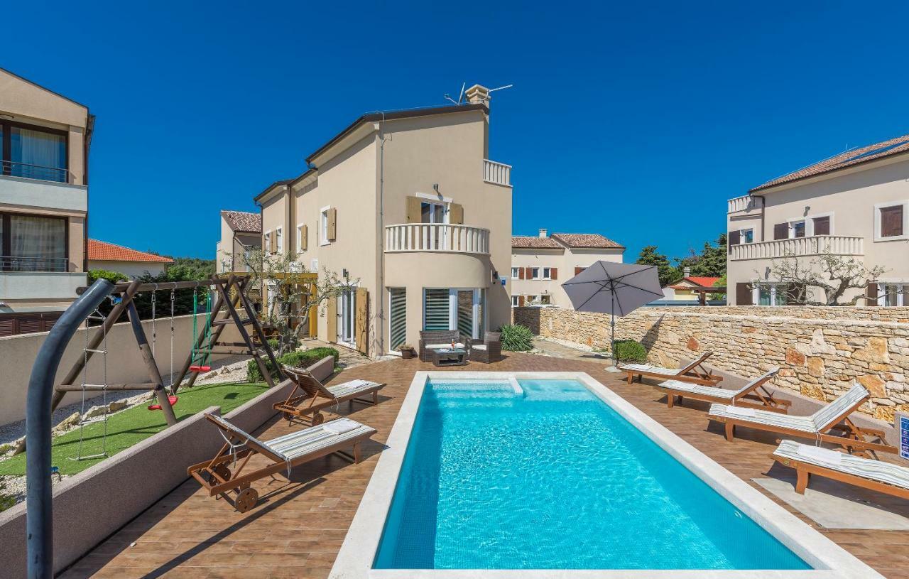 פרמנטורה 6-Bedroom Villa Chiara With Sea View מראה חיצוני תמונה