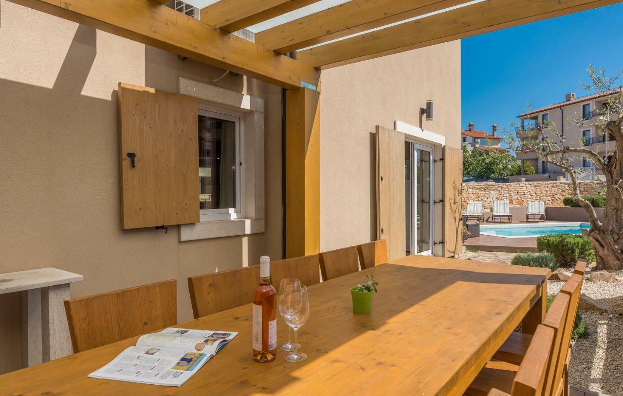 פרמנטורה 6-Bedroom Villa Chiara With Sea View מראה חיצוני תמונה